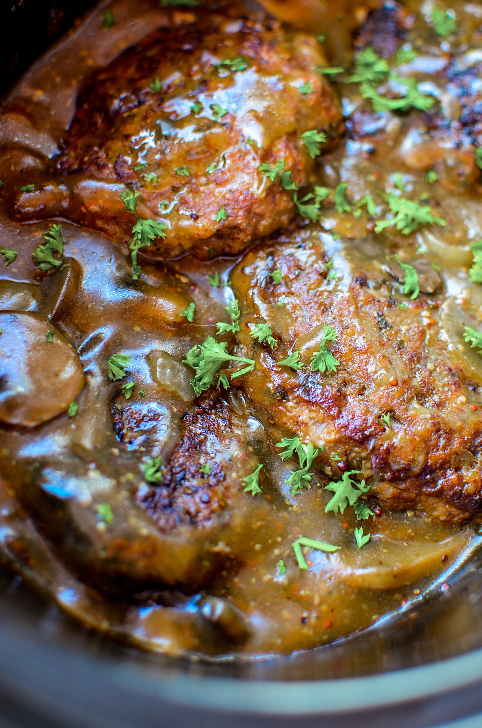 Slow Cooker Salisbury Steaks & Gravy!