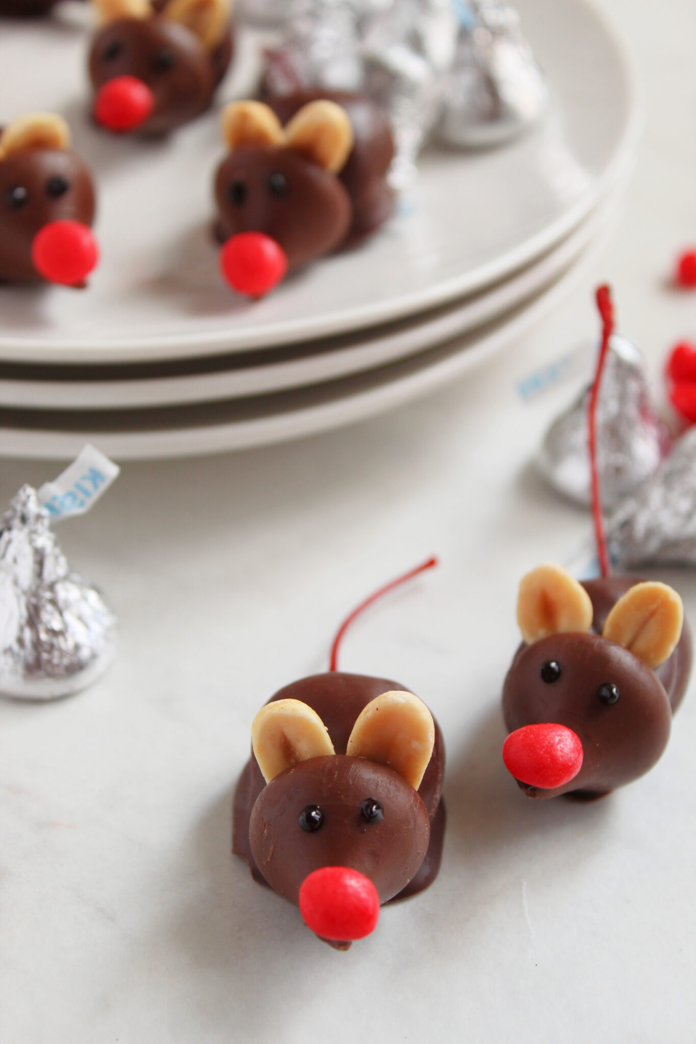 hershey-s-christmas-mice-candy-my-incredible-recipes