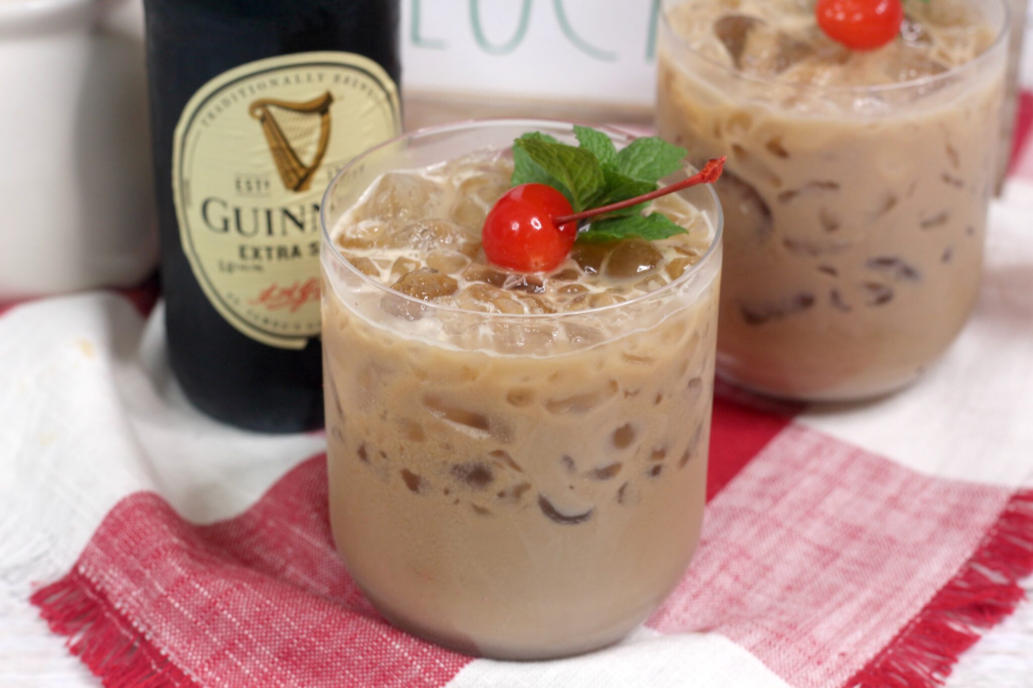 Baileys Irish Cream Cocktail - My Incredible Recipes