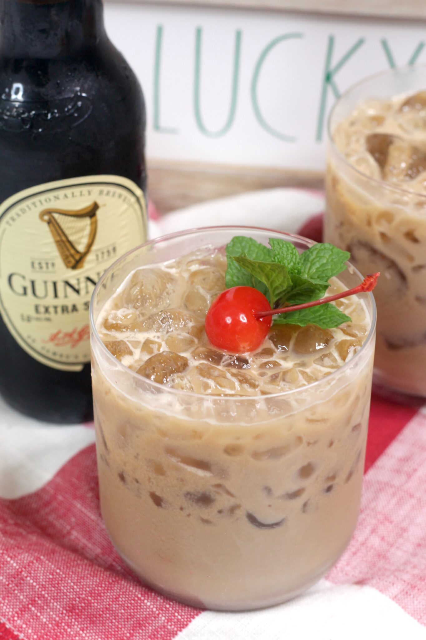 Baileys Irish Cream Cocktail - My Incredible Recipes