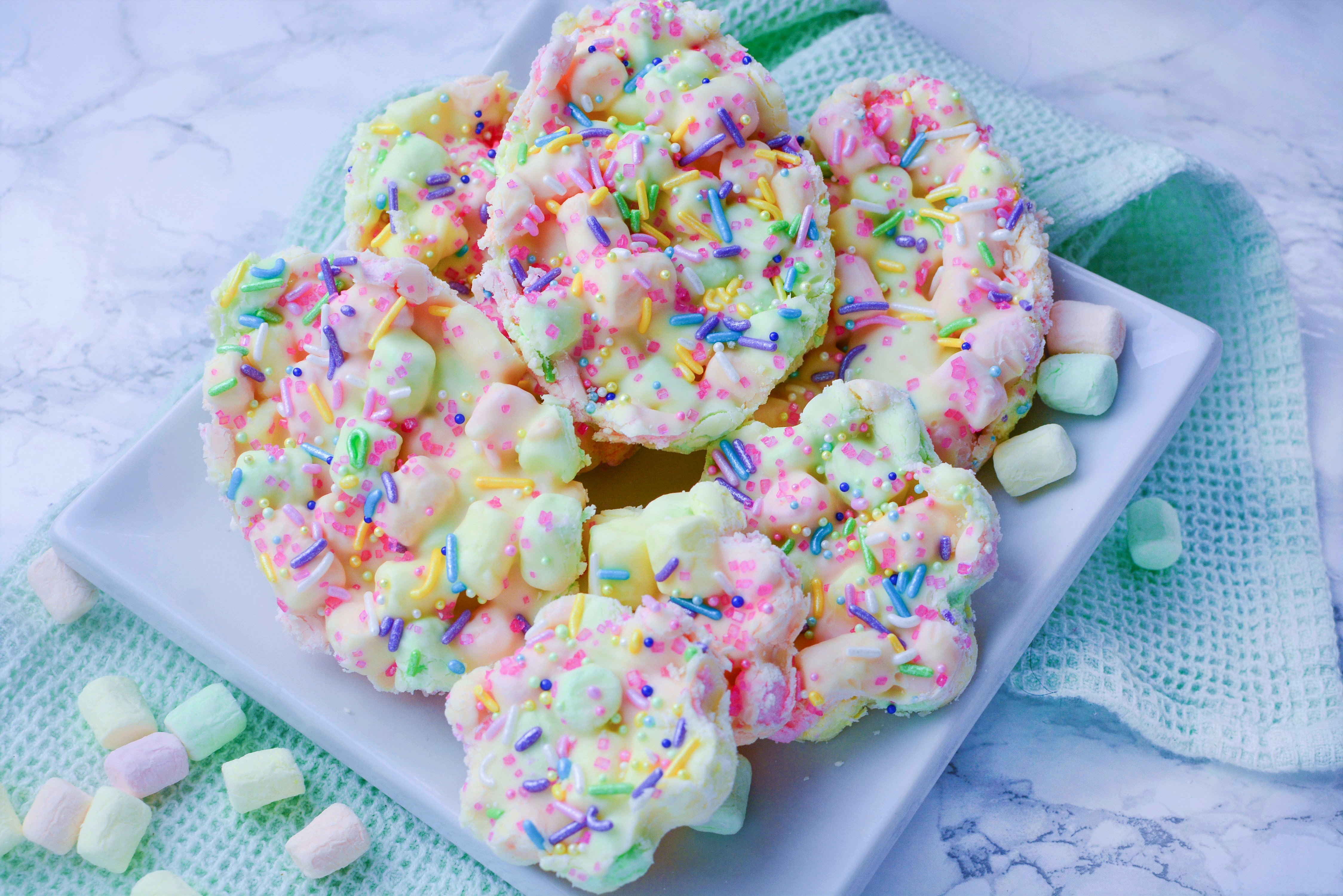 Easter Marshmallow Bark - My Incredible Recipes