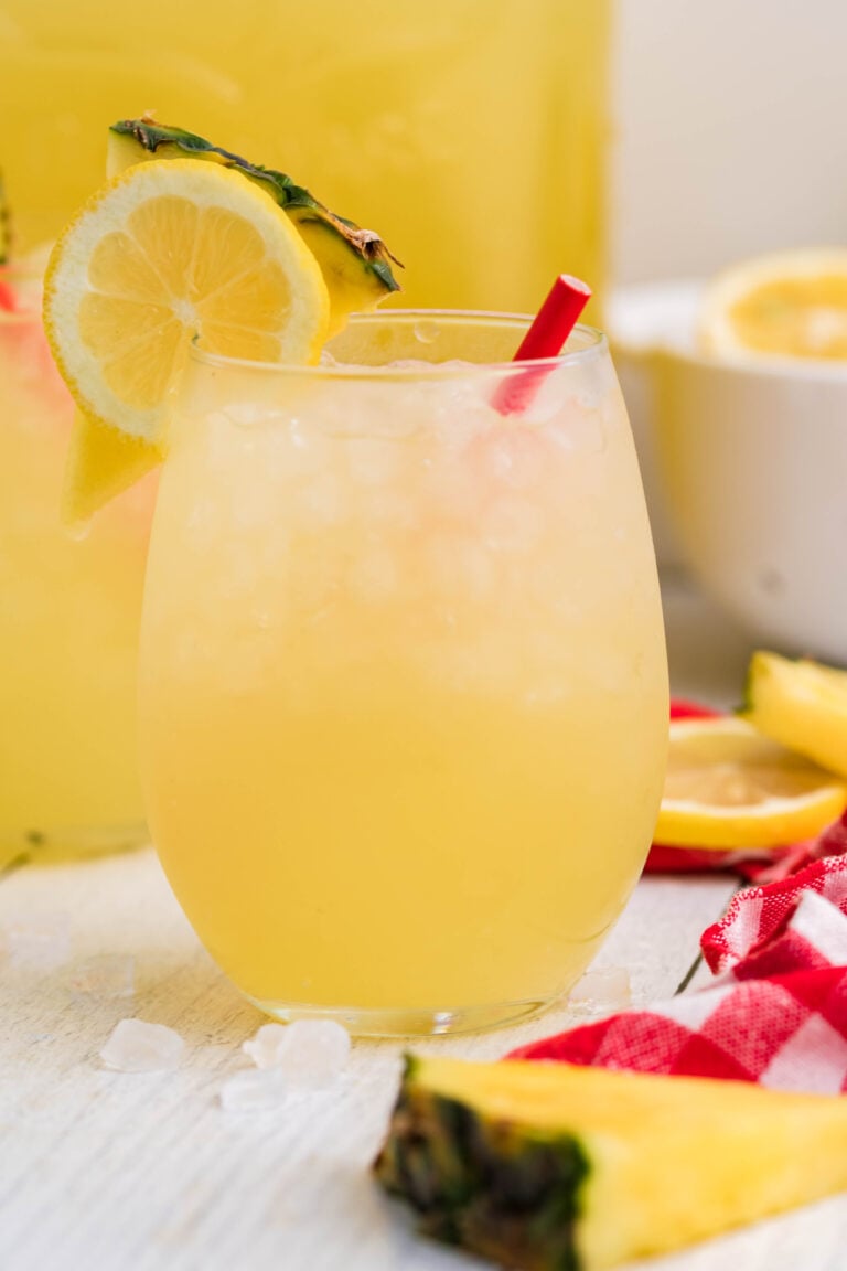 Pineapple Vodka Lemonade My Incredible Recipes 