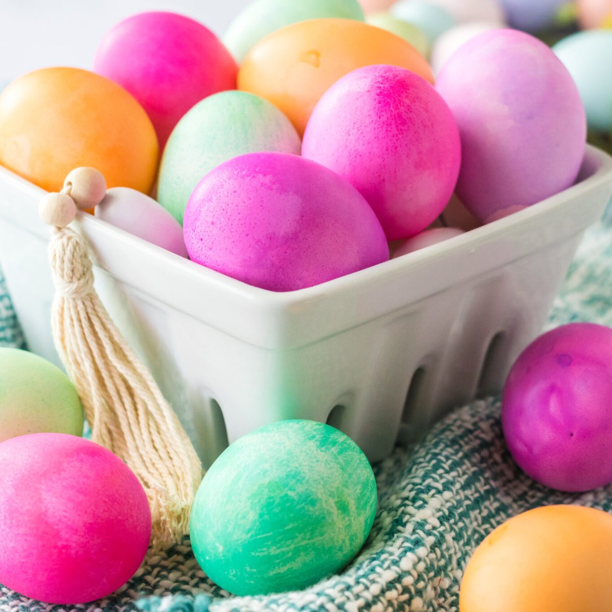 Slow Cooker Dyed Easter Eggs-image