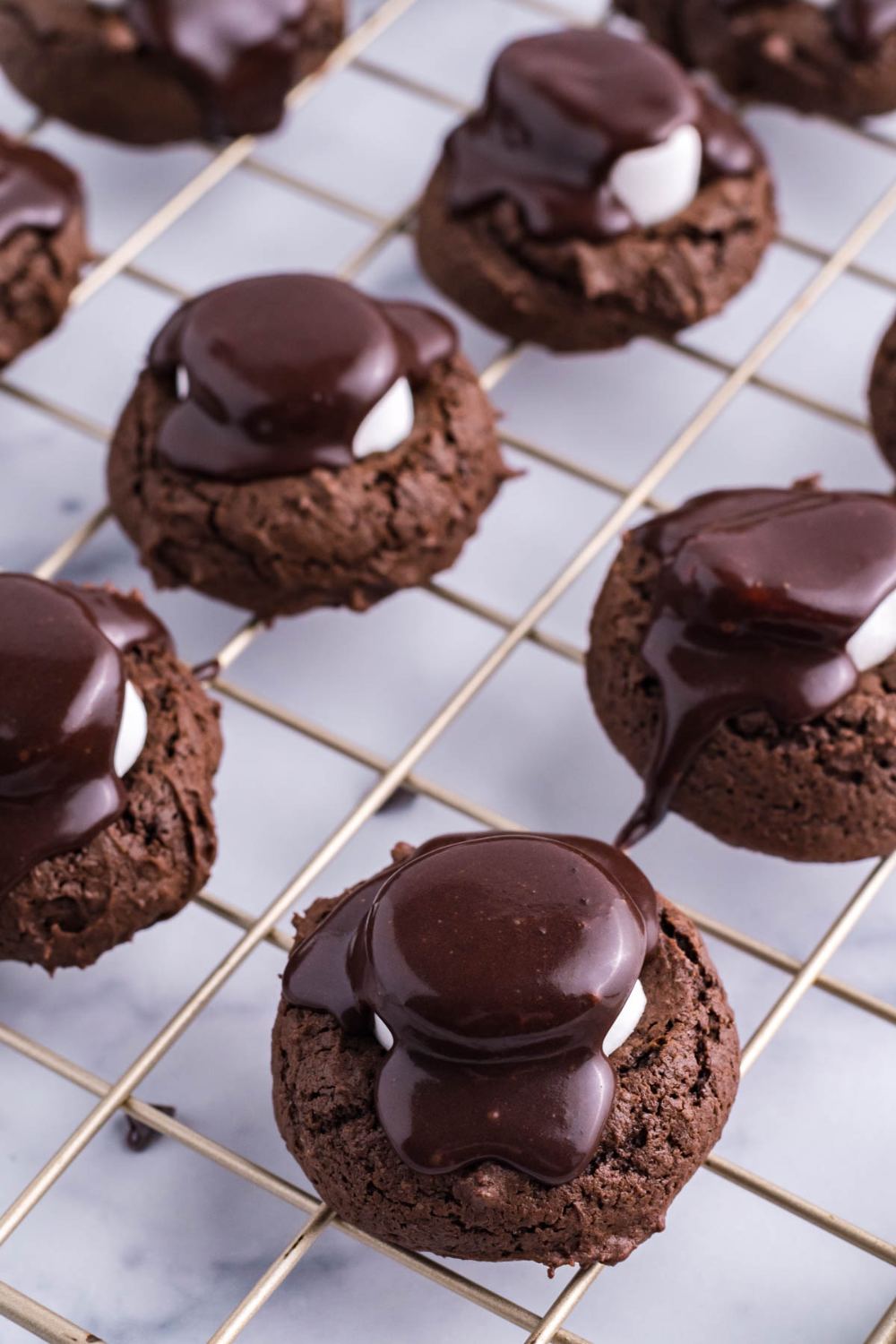 side view of cookies on a cooling rack