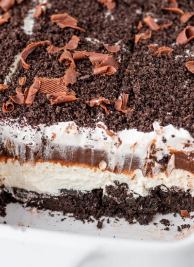 Chocolate oreo lush in a baking pan