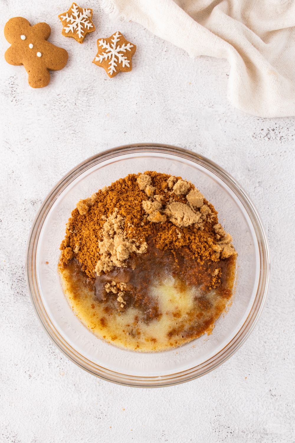 gingerbread crust in a glass bowl on table 